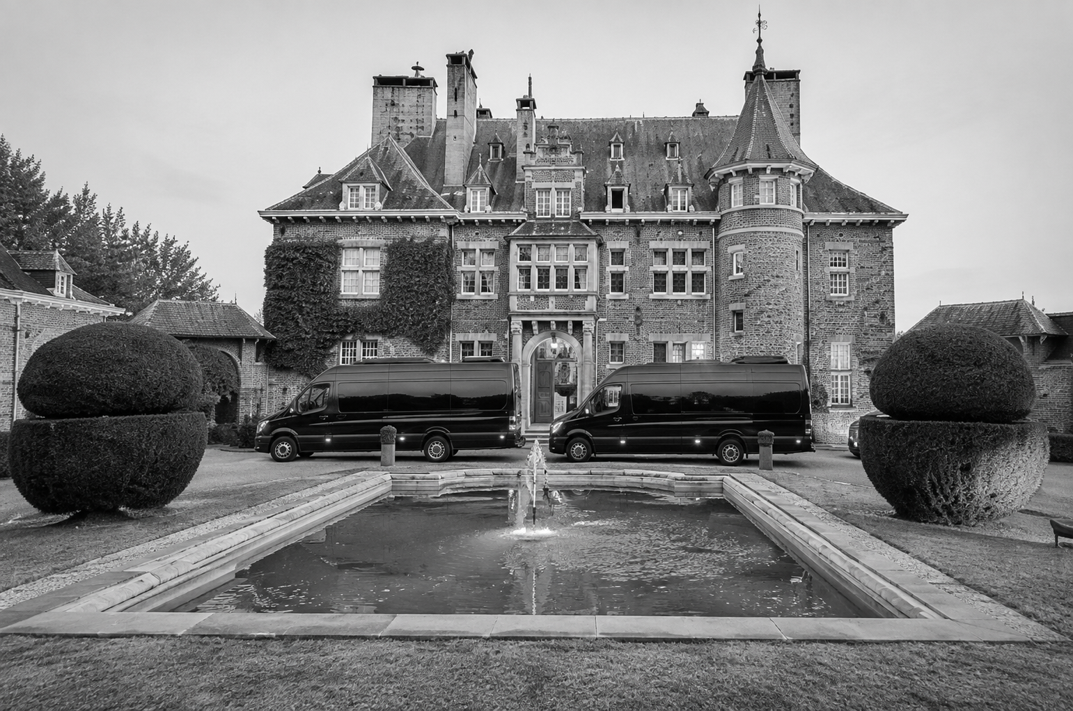 Luxury vehicles for Group Transportation in the Netherlands